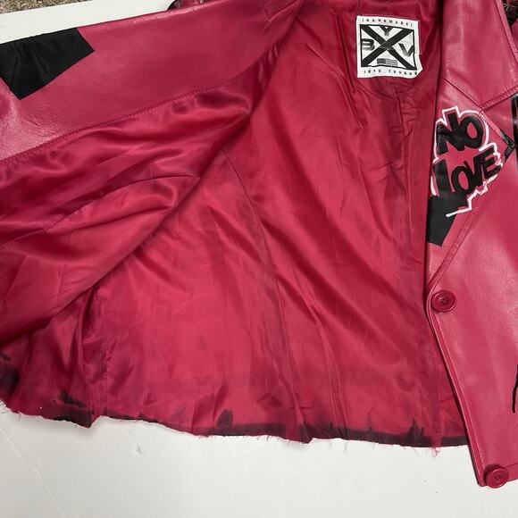Red Faux Leather Graffiti Jacket Spikes Punk Indie Artist Streetwear OOAK Alt M - Picture 8 of 8